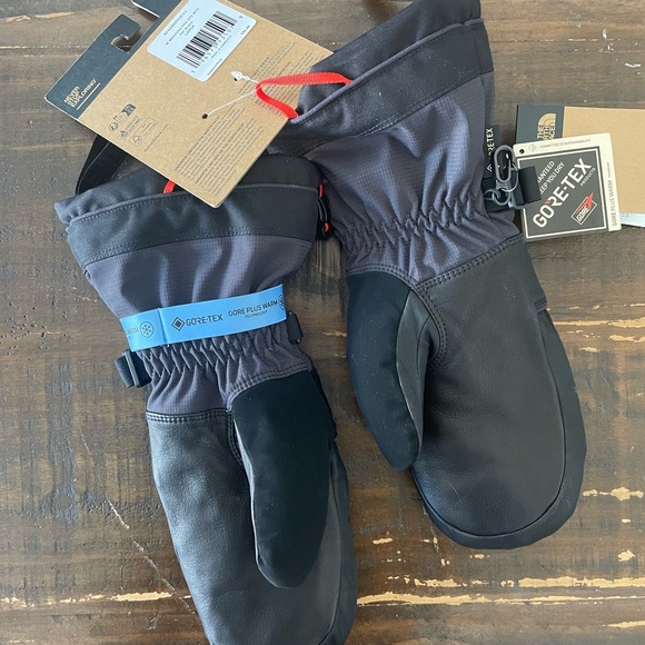 The North Face Montana Pro GTX Mitt - Picture 4 of 6